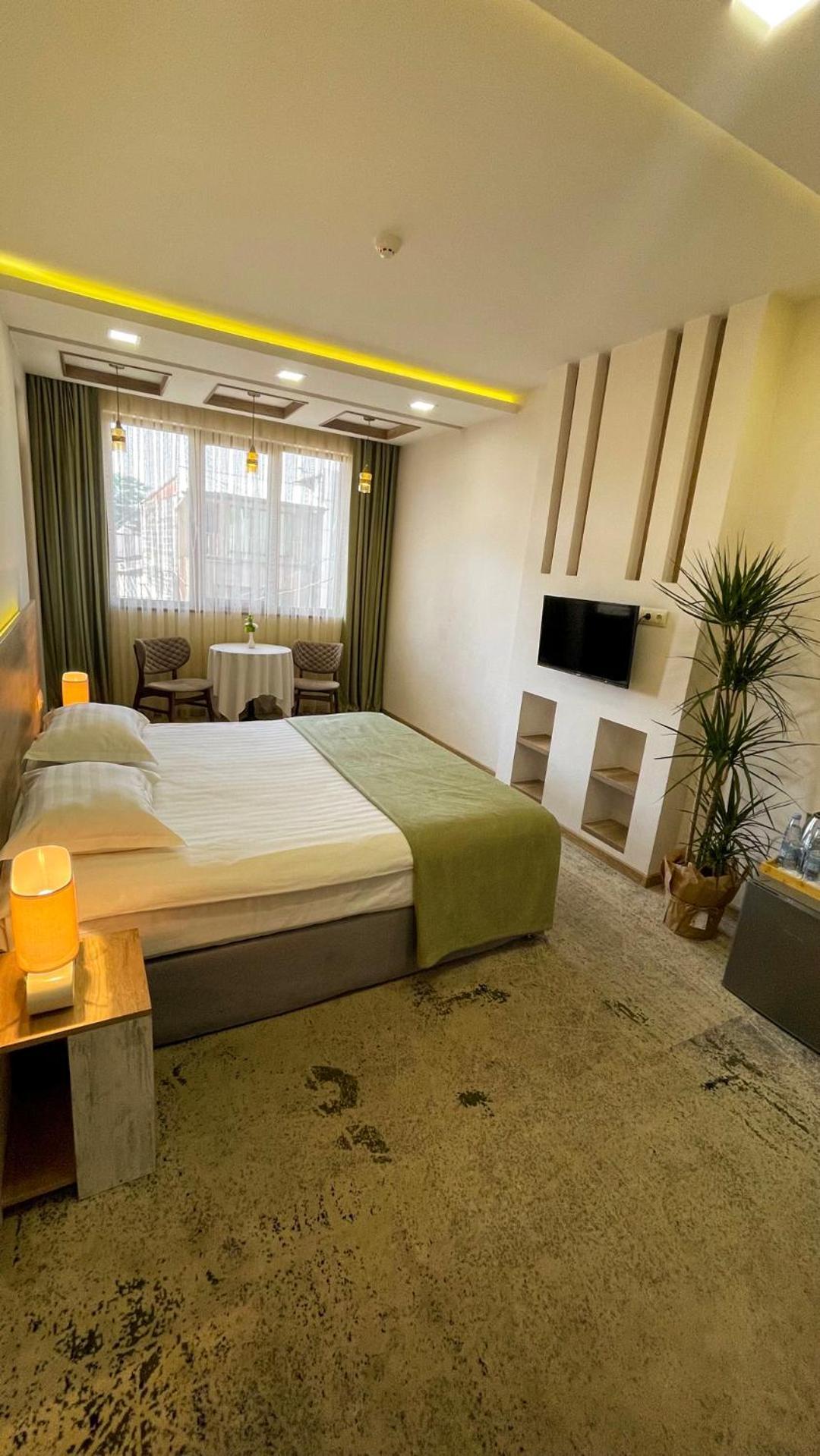 Rg Boutique Hotel Yerevan Ngoại thất bức ảnh