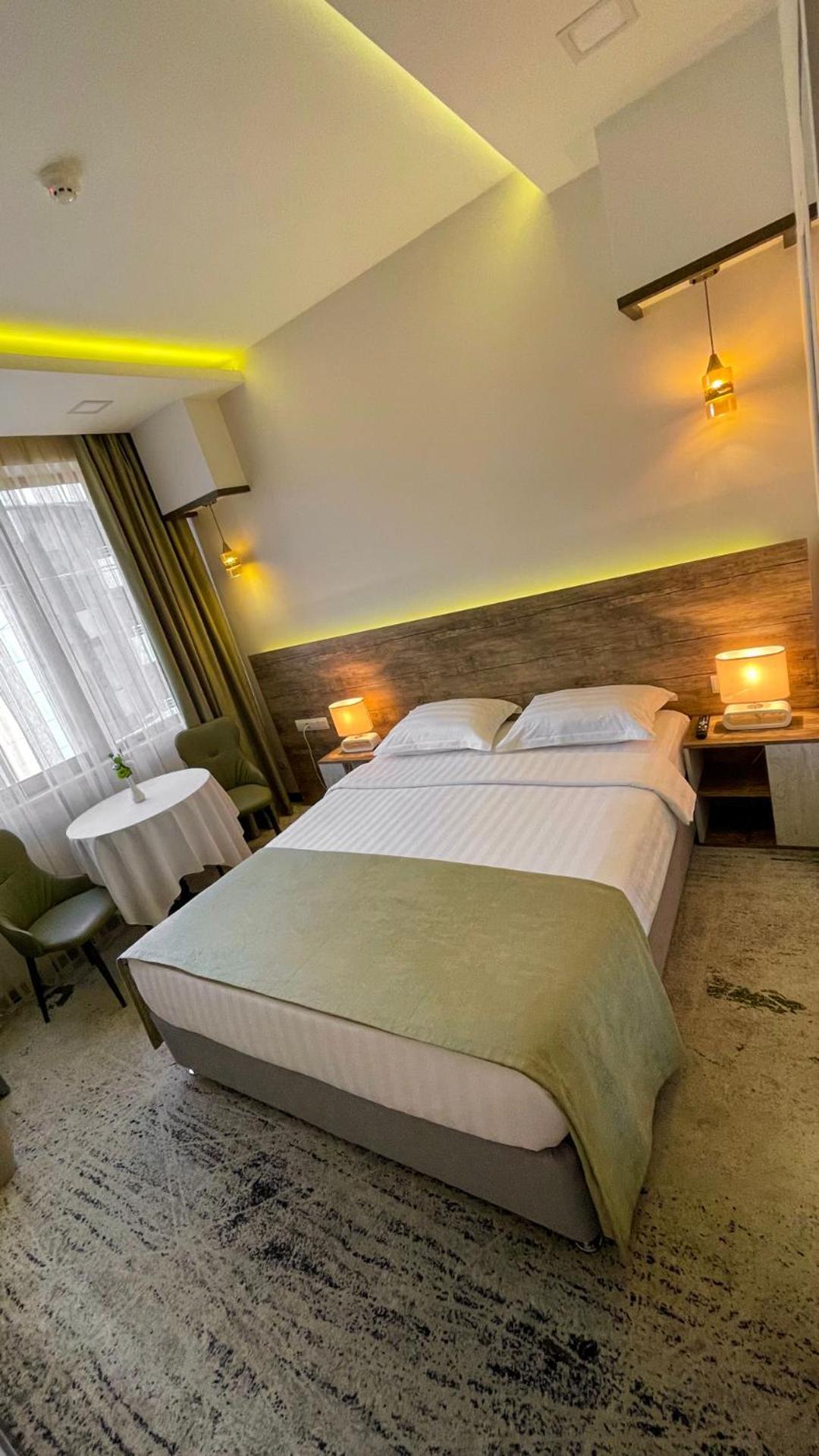 Rg Boutique Hotel Yerevan Ngoại thất bức ảnh