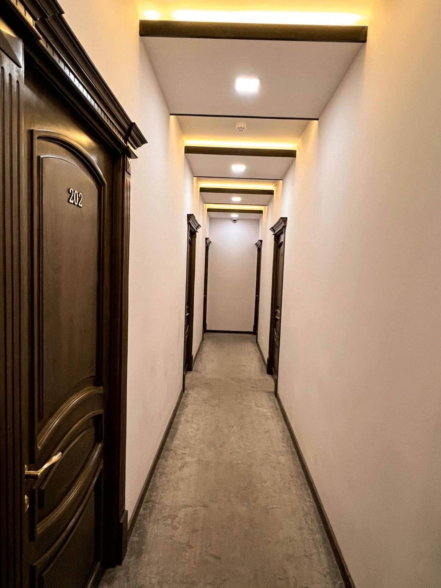 Rg Boutique Hotel Yerevan Ngoại thất bức ảnh